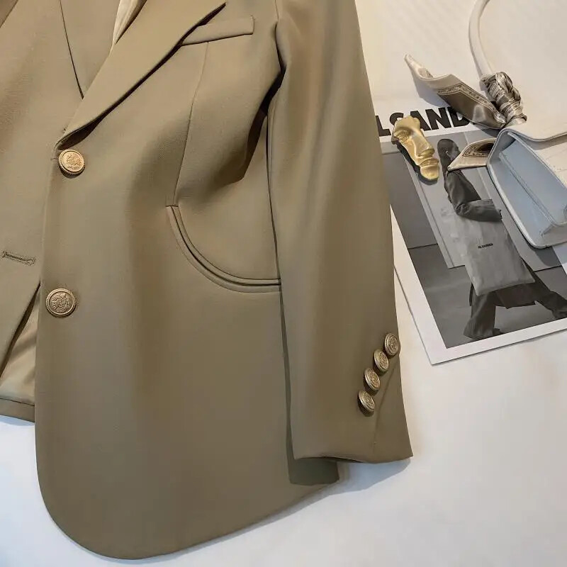 Kafijas krāsa eleganta ikdienas metāla sprādzes žakete sievietēm ar garām piedurknēm, 2024. gada pavasaris, jauna stila rietumu stila apģērbi