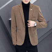 Noul stil promovează în principal hainele groase de toamnă și iarnă pentru bărbați, stil de costum cald, versiune coreeană, subțire, de ultimă generație