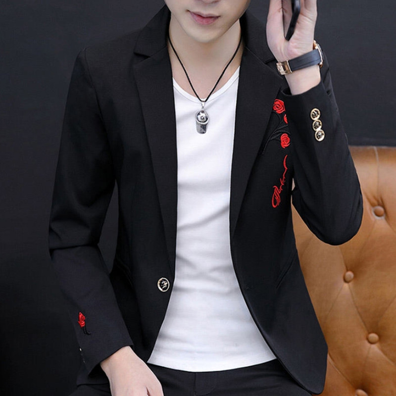 Nova eksplozivna proljetna, tanka, ležerna, zgodna vezova modna muška odjeća koja se podudara sa stilom jedne zapadne osobnosti