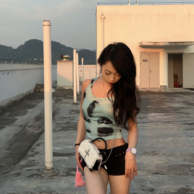 Xiuya Y2k gotička torbica za žene Mekana plišana torba s lančićem na rame s apliciranim lancem Hot Girls Hip Hop torba preko ramena u američkom stilu