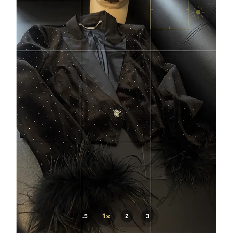 Strasuri grele Jachetă de costum scurtă neagră Moda pentru femei Mâneci cu pene Topuri Jachete 2025 Primăvara Toamnă Blazer nou îmbrăcăminte