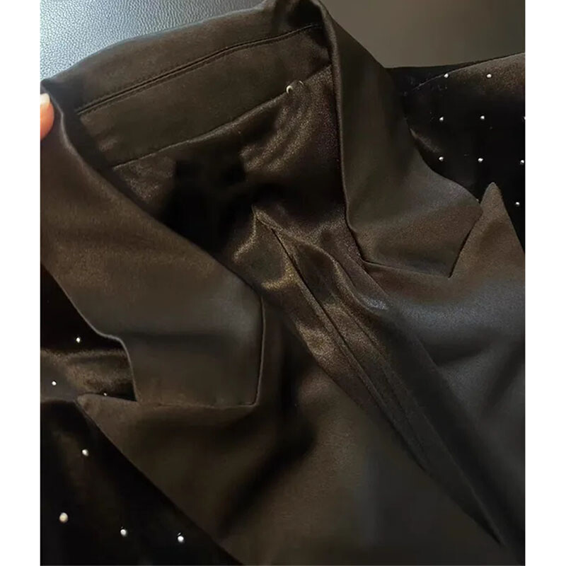 Strasuri grele Jachetă de costum scurtă neagră Moda pentru femei Mâneci cu pene Topuri Jachete 2025 Primăvara Toamnă Blazer nou îmbrăcăminte