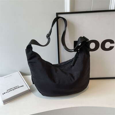 Ženske ležerne torbe preko ramena Najlonska tkanina s više džepova Torba za skitnice velikog kapaciteta Ljeto 2024 Najnovija modna kurirska torba