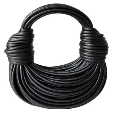 Ručne torbice za žene 2024. Nova zlatna luksuzna dizajnerska marka Ručno tkane torbe od rezanaca Konopac S čvorovima Vučen Hobo Srebrna večernja spojka Chic