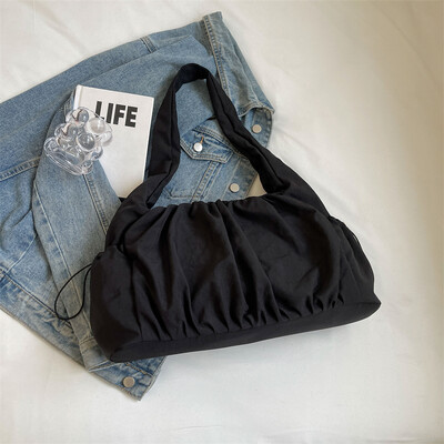 Genți de umăr cu design plisat pentru femei, țesătură din nailon, culoare pură, tote pentru cumpărători de mare capacitate, geantă casual Street Hobo, geantă de mână cu marcă 2024