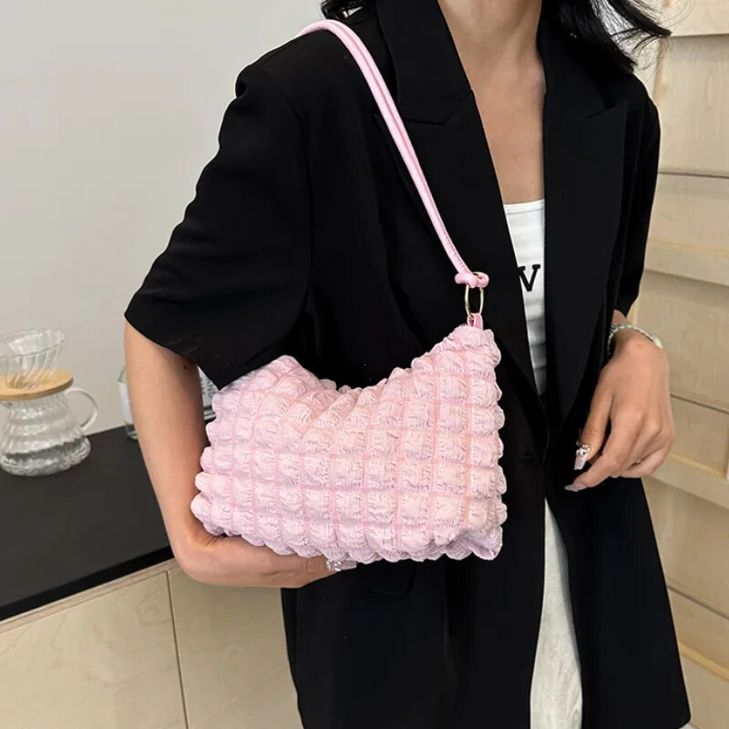 Geantă de pânză șifonată pentru femei Genți de umăr Genți cu bule plisate Genți de mână căptușite ocazionale Geantă matlasată Tote Poșetă de nor