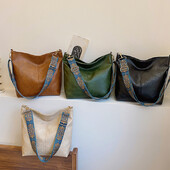 Geantă de mare capacitate pentru femei, geantă nouă de umăr, retro, versatilă, cu bandă largă, cu bandă largă, cu curea geometrică, geantă hobo, geantă de cumpărături