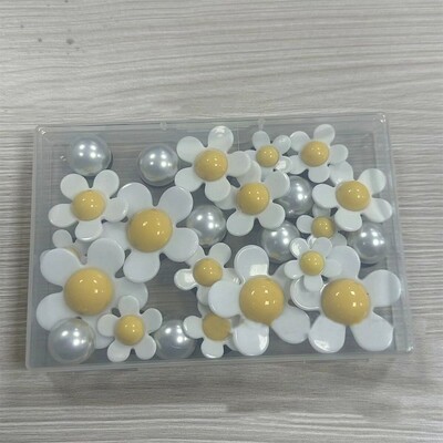 24 gab. Ziedu un pērļu piekariņi purva somai, kas saderīga ar sieviešu gumijas pludmales somas rokassomu rotājumu