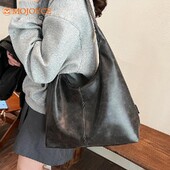 Ženska hobo torba Jednostavna puna torba na rame od PU kože 2024. Modna velika ručna torba velikog kapaciteta 2024. Zatvaranje na patentni zatvarač Torba ispod pazuha