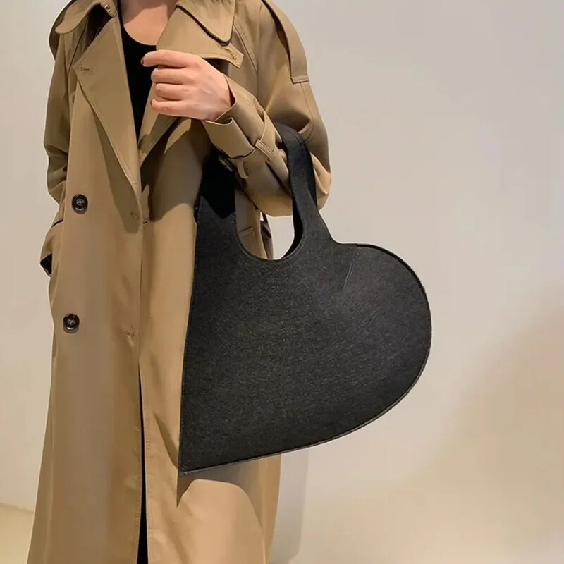 Nova jednobojna torbica u obliku srca za 2023., ženska torba s gornjom ručkom, torba za kupnju, torba na rame Nova trendi torba preko ramena, torbica