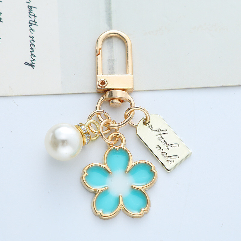 Sweet Cherry Blossoms Pearl Keychain Sieviešu Meiteņu Mode Jauki Zelta Krāsa Atslēgu sprādzes Austiņu kastīte Rokassomiņas Atslēgu dekorēšana Dāvana