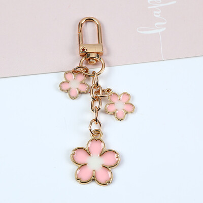 Modni ženski privjesak za ključeve od imitacije cvijeta trešnje Jednostavan privjesak za ključeve sa slovom, torbica, torbica, ukrasni nakit