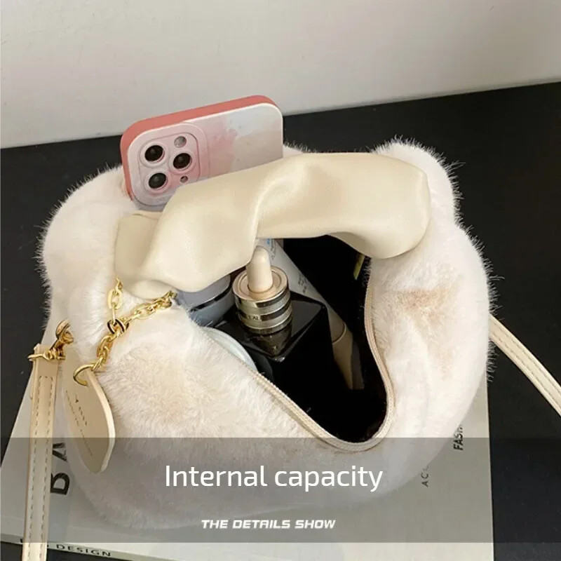 Ženske plišane ručne torbice od umjetnog krzna s nabranom ručkom Mala ženska torba na rame preko ramena Ležerna torbica s polumjesecom Skitnice Zimske torbe