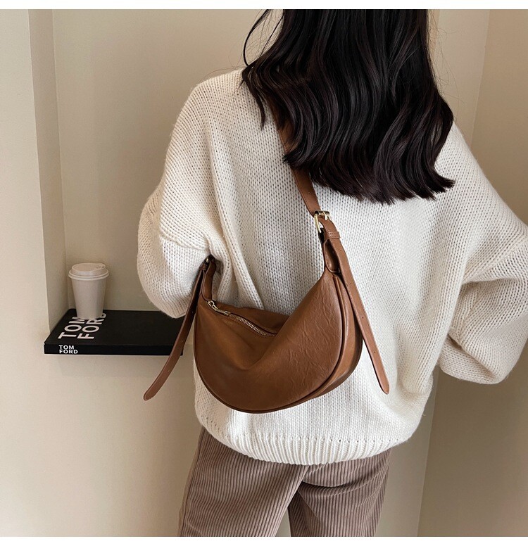 Formāla ķēde, liela dizainera Hobo Sherpa spilgtas ādas govs ādas sieviešu rokassomas mazām meitenēm, melni bambusa rokassomu rokturi