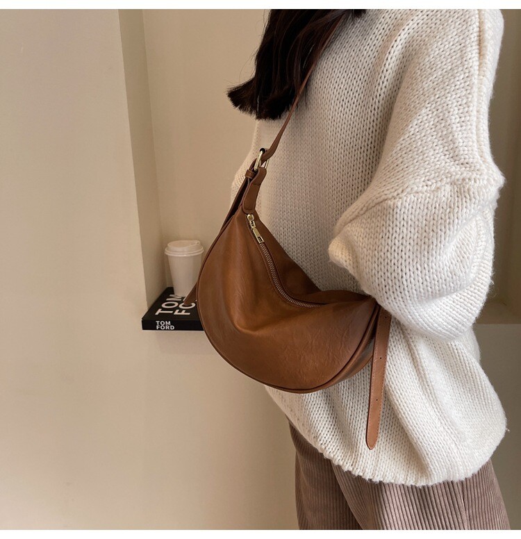 Formāla ķēde, liela dizainera Hobo Sherpa spilgtas ādas govs ādas sieviešu rokassomas mazām meitenēm, melni bambusa rokassomu rokturi