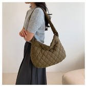 Geantă vintage de nailon pentru femei, cu umăr la subrat