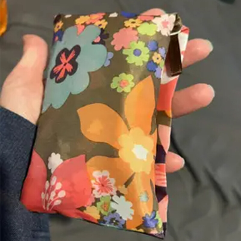 Sklopiva ekološki prihvatljiva torba za kupnju s modnim ispisom Torba sa sklopivom torbicom, ručne torbice, praktična torba velikog kapaciteta za putnu trgovinu