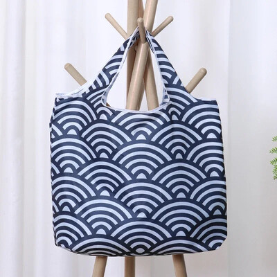 Geantă drăguță Capybara de mare capacitate pentru cumpărături cu păpușă Geantă portabilă ușoară Organizator creativ pliabil din pânză pentru călătorii