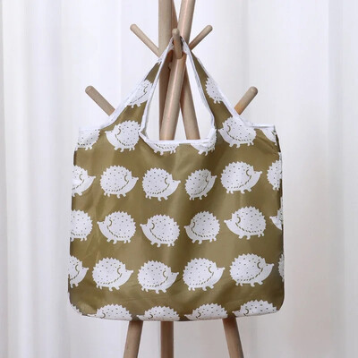 Geantă drăguță Capybara de mare capacitate pentru cumpărături cu păpușă Geantă portabilă ușoară Organizator creativ pliabil din pânză pentru călătorii