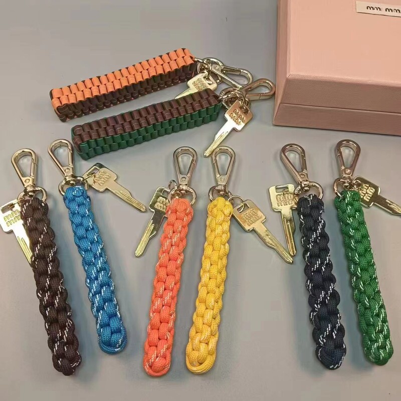 Tīras, ar rokām darinātas, austas āķa somas kulons, pīts virves šarms, radošs modes auto atslēgu piekariņš rokassomu aksesuāri