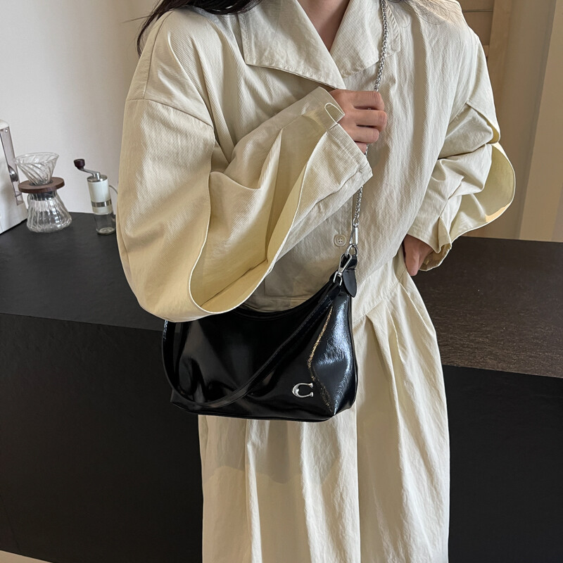 Geantă de umăr de modă PU pentru femei, geantă de mesager la modă, cu închidere cu fermoar, geantă cu lanț, curea reglabilă, geantă hobo șic