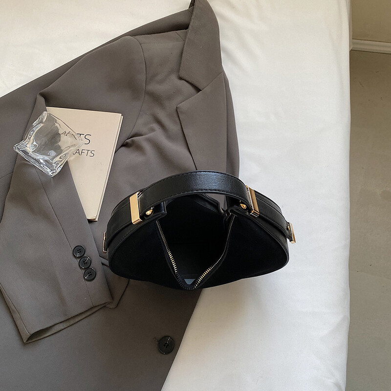 Genți de modă Half Moon Geantă de umăr pentru femei din piele intoarsa artificiala Geanta de mână vintage Închidere cu fermoar Geanta hobo șic Genți la subrat de înaltă calitate