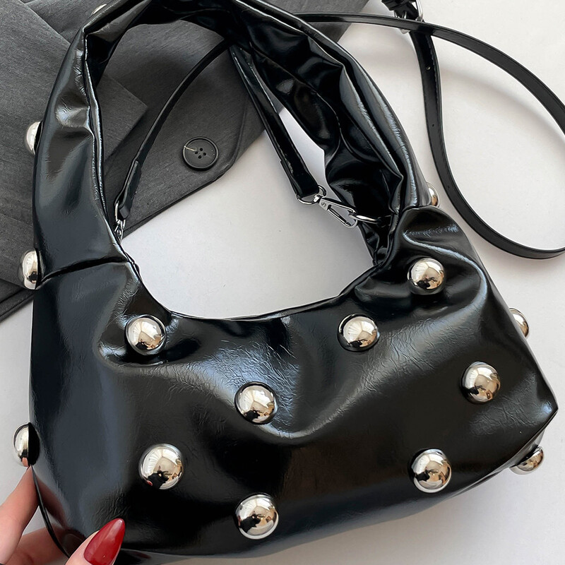 Torbice s nitnama Torba na rame Y2K torbica Trendy za žene Ručna torbica ispod pazuha Mekana kožna jesenska torbica Chic Hobo torba u punk stilu