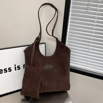 Дамска велурена чанта за подмишници Чанта с магнитно закопчаване Hobo Bag Slouchy Tote Bag Едноцветна чанта за работа и пътуване