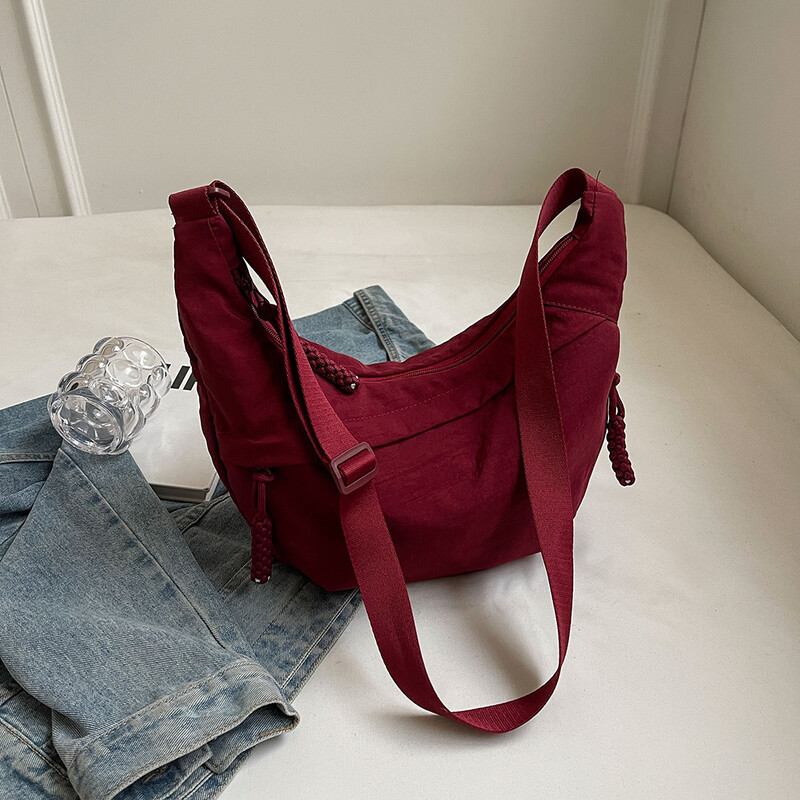 Geantă pentru femei Hobo Sling Geantă cu mai multe buzunare Crescent Crossbody Geantă de mare capacitate zilnică Messenger Curea reglabilă Geantă de călătorie în aer liber