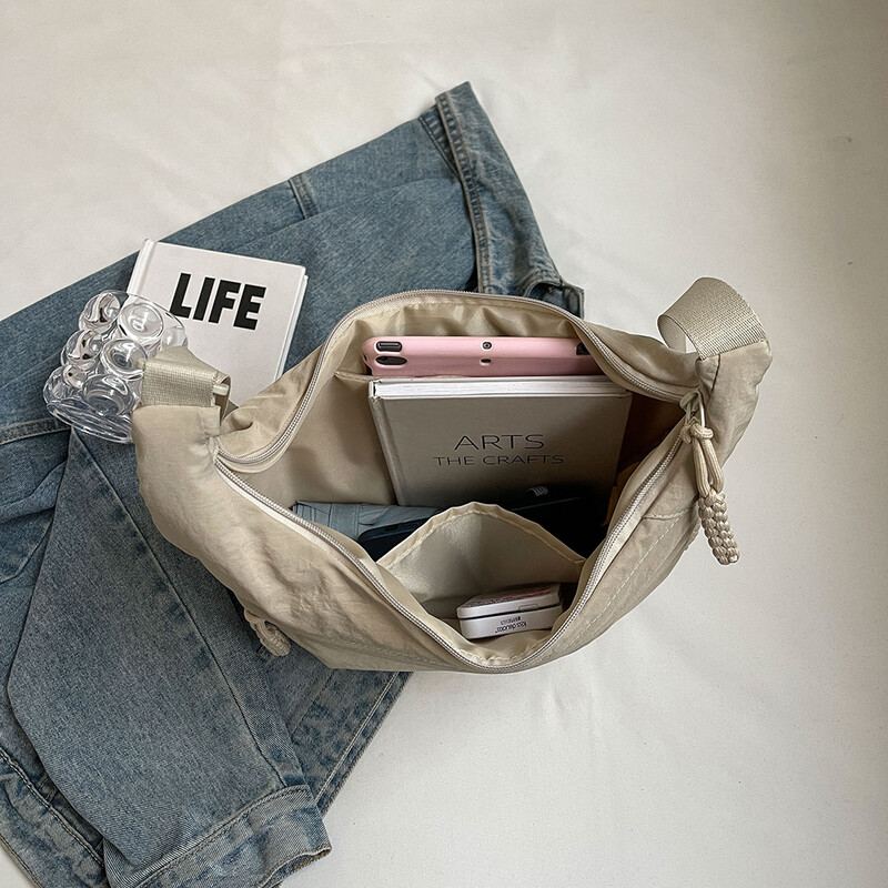 Geantă pentru femei Hobo Sling Geantă cu mai multe buzunare Crescent Crossbody Geantă de mare capacitate zilnică Messenger Curea reglabilă Geantă de călătorie în aer liber