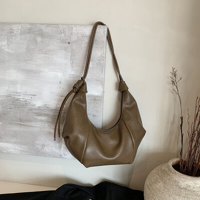 Geantă de umăr pentru femei Curea reglabilă Geantă Crescent Piele PU Geantă pentru găluște de culoare solidă Fermoar pentru călătorii de muncă