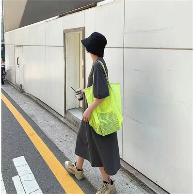 Lielas ietilpības iepirkumu soma Caurspīdīga King Mesh modes plecu soma Daudzpusīga ikdienas Crossbody Bag Pārnēsājama pludmales soma