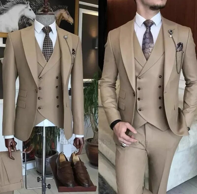 3 dab. New Business Khaki formāli vīriešu, slaidi pieguļoši uzvalki kāzu līgavainim balles Terno Masculino pielāgoti žaketes vestes bikses komplekti