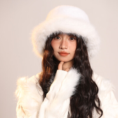 Augstas kvalitātes korejiešu kažokādas imitācijas ūdeles kausa cepure sievietēm ziemas plīša silta vienkrāsaina ausu aizsardzība plakana augšdaļa Panama bob vāciņš