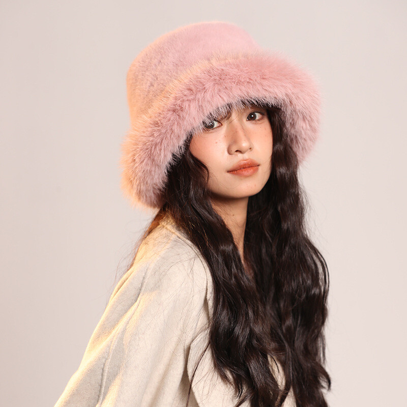 Augstas kvalitātes korejiešu kažokādas imitācijas ūdeles kausa cepure sievietēm ziemas plīša silta vienkrāsaina ausu aizsardzība plakana augšdaļa Panama bob vāciņš