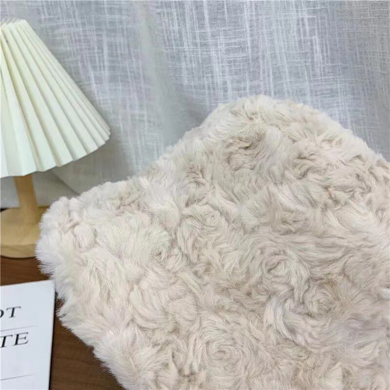 Pūkaina kažokādas sieviešu cepure vienkrāsains plīša sieviešu makšķernieku cepures ziemas siltas Bobs Sunbonnet modes meitene Panamas cepure gorras 모자