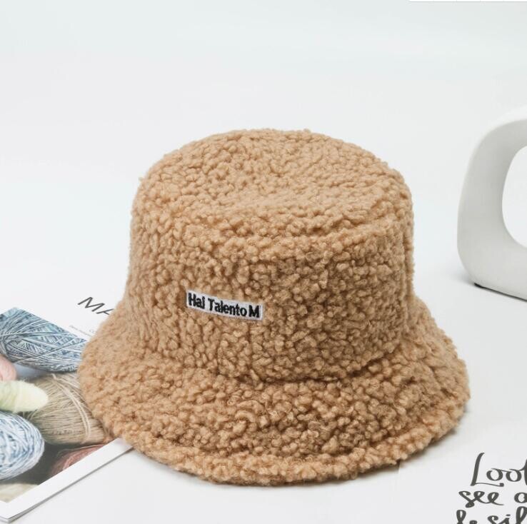 Sieviešu jauna daudzpusīga tīkla sarkana jēra mati zvejnieka cepure rudens/ziemas korejiešu modes cepure