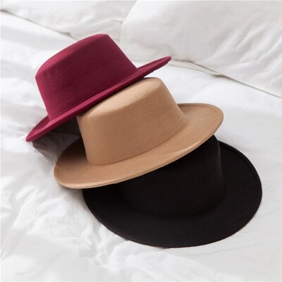 Plakanas Fedoras cepures sievietēm vienkrāsainas, imitētas vilnas džeza cepures Elegantas britu platmalas sieviešu cepures Bowler cepures Fedora