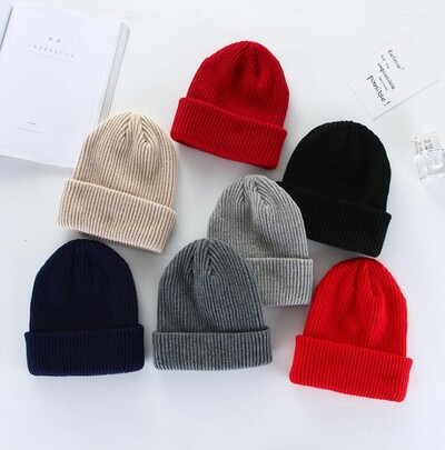 Nove jednobojne pletene tople, mekane trendi zimske kape Jednostavan korejski stil Ženske ležerne kape Elegantna beanie kapa za sve vrste hip hop šešira