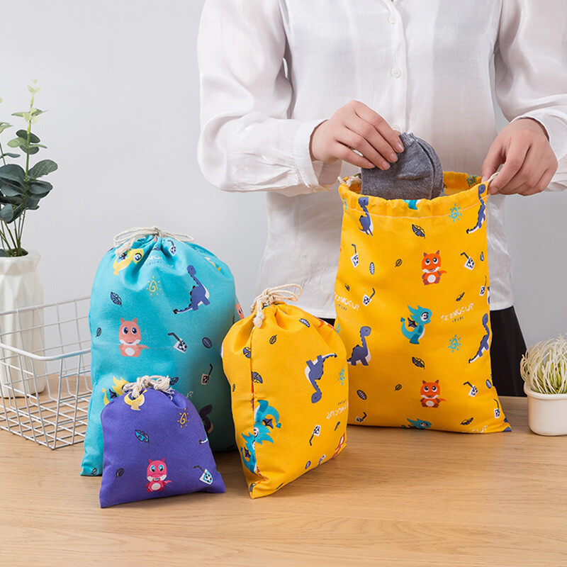 Lenjerie de corp cu șnur cu imprimeu de dinozauri Geanta de pantofi Geanta de voiaj Genti pentru depozitare cosmetice de voiaj Organizator de articole diverse Geanta din bumbac