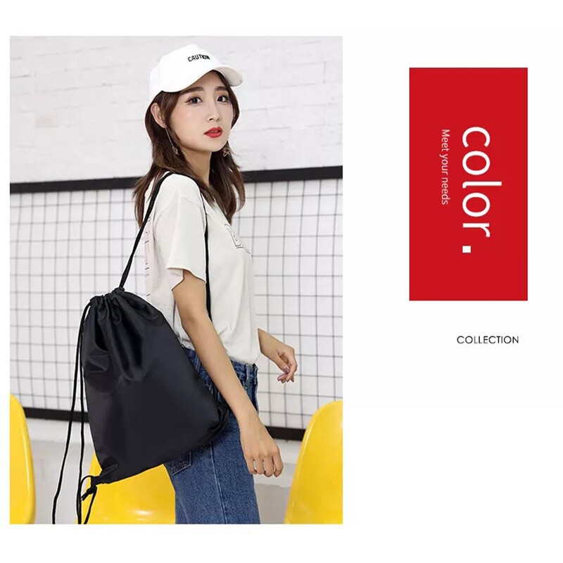 Āra sporta savelkamās auklas kabatas basketbola sacensību ķiveres glabāšana Ūdensizturīga Oksfordas fitnesa mugursoma Saliekama unisex sporta soma