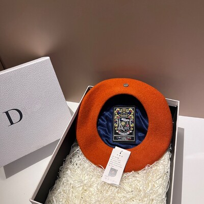 Beretă din lână pentru femei de marcă de lux Pălărie caldă de iarnă Pălărie de pictor celebritate Pălării versatile Berete pentru fată de damă șapcă plată din pâslă