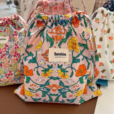 Scutec de călătorie în aer liber cu șnur Makuep Sac de depozitare clasificată cu flori imprimate Genți cosmetice cu șnur din bumbac Pachet de buzunar