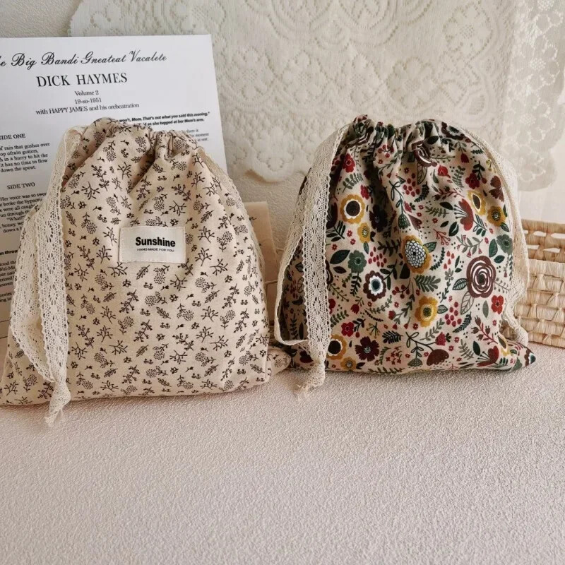 Scutec de călătorie în aer liber cu șnur Makuep Sac de depozitare clasificată cu flori imprimate Genți cosmetice cu șnur din bumbac Pachet de buzunar
