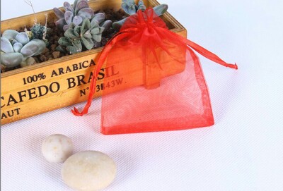 100 bucăți/pachet pungi de cadou din organza aurie, 4x6 inci, plasă de bomboane, cu șnur, pungi de favoruri, pungi de bijuterii pentru petrecerea de nuntă de Crăciun