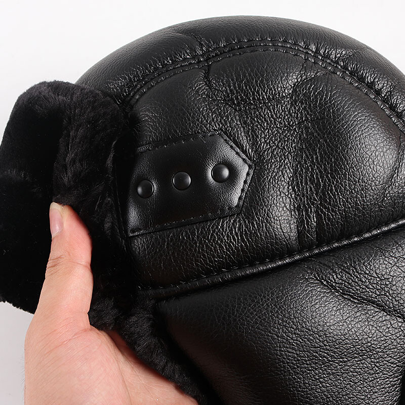 Căciulă pentru urechi Căciulă de iarnă Bărbat 2024 Toamnă Neagră Șapci din piele PU Călduță Ushanka Rusă Bomber de blană artificială Căciuli de aviator Trapper Bărbați