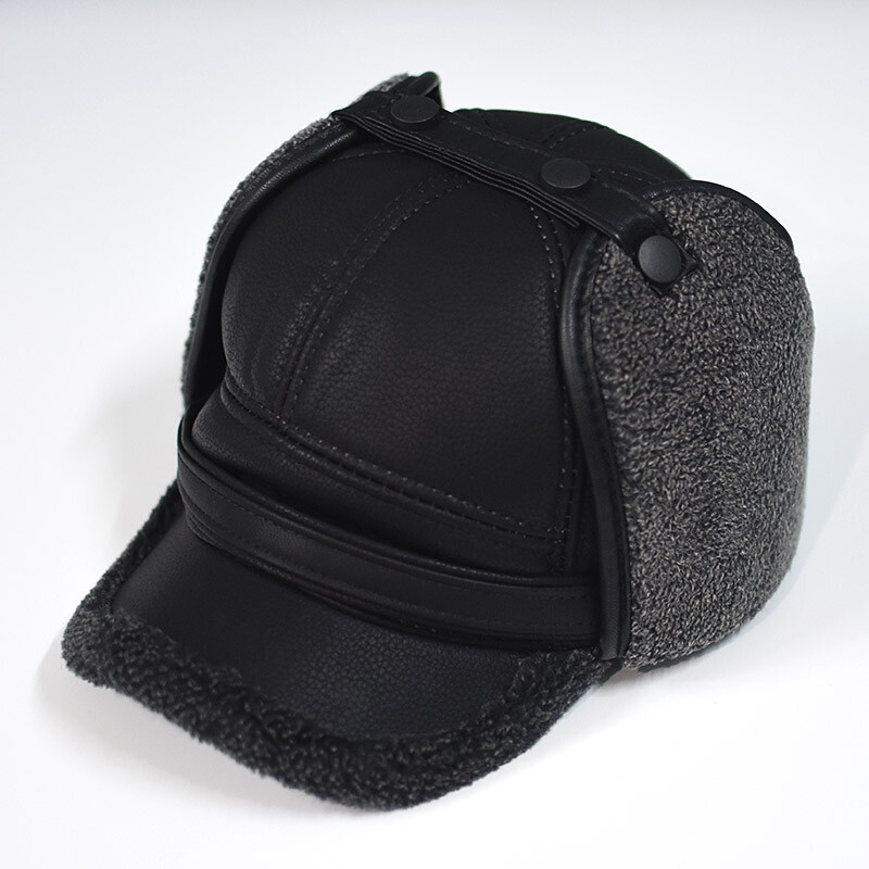 Noua pălărie de iarnă 2024, șapcă de baseball pentru bărbați, șapcă din piele artificială, călduță, de lux, din blană rusească, cu clape, șapci negre cu blană
