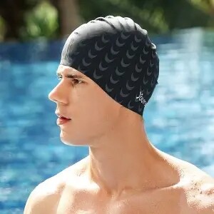 Palielināta versija Silikona peldcepure vīriešiem, ūdensnecaurlaidīga, nenožņaugjoša ausu aizsardzība peldēšanas druka, liela izmēra sievietēm