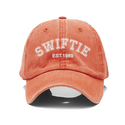 SWIFTIE 1989. gada izšūšanas beisbola cepures vīriešiem Sieviešu modes vintage mīkstas kokvilnas tēta cepure Unisex dāvanas no faniem
