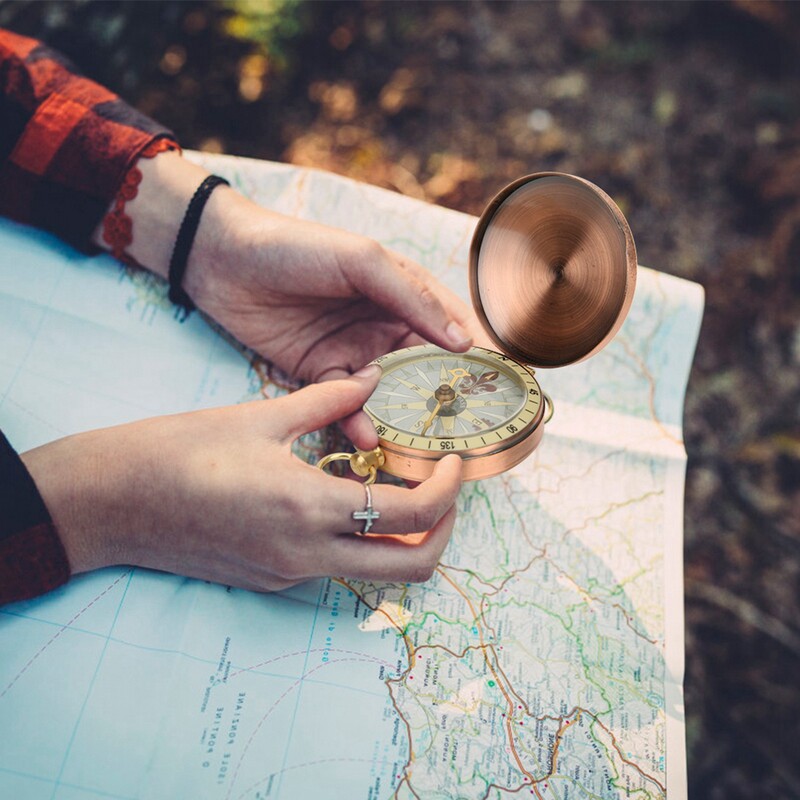 Kaasaskantav Vintage Retro metallist vasest kaanega taskukell matkamiseks Matkamiseks paadisõiduks Kaasaskantav vintage